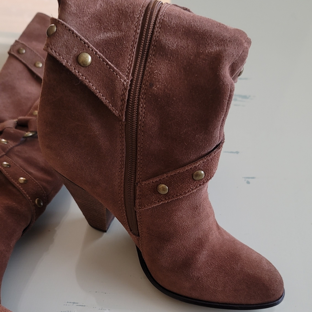 JESSICA SIMPSON BOOTS - Picture 3 of 6